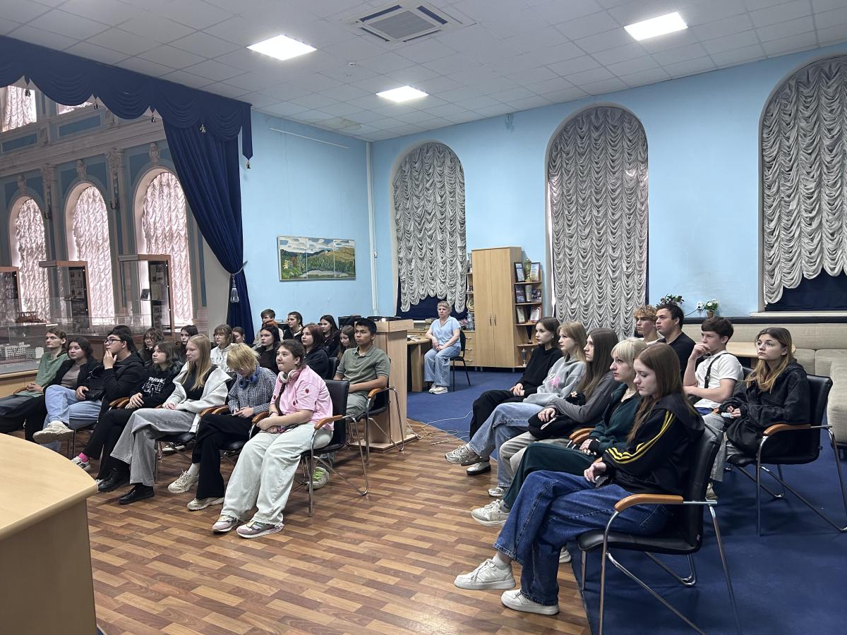 В музее состоялся открытый диалог «Молодёжь против наркотиков: честный разговор» Фото 6 В музее состоялся открытый диалог «Молодёжь против наркотиков: честный разговор» Фото 6