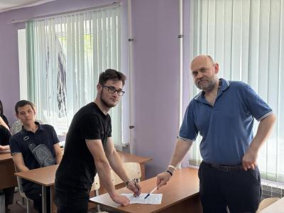 Кураторский час «Безопасное и ответственное лето: Навигатор для студента»