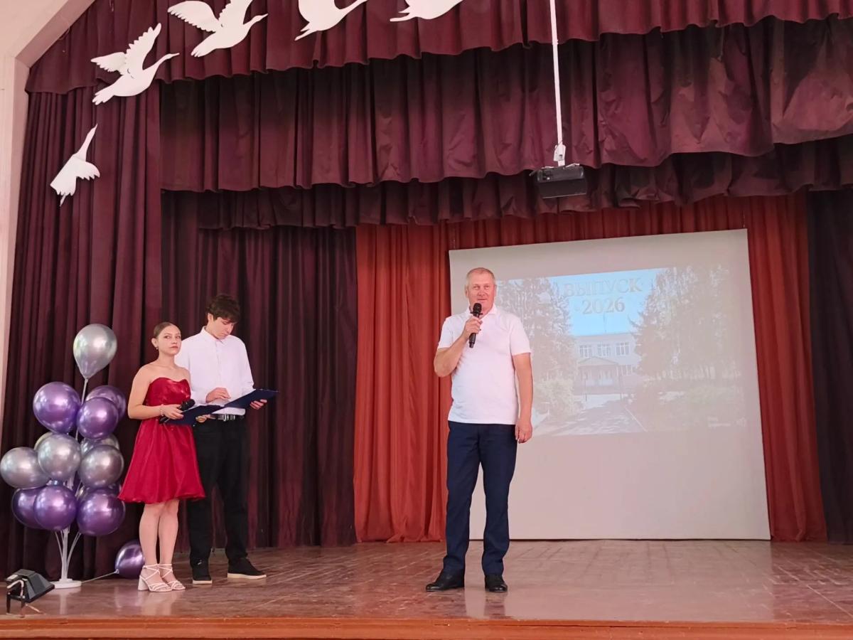 В Марксе вручили дипломы выпускникам Марксовского филиала ФГБОУ ВО Вавиловскй университетй: праздник знаний и новых горизонтов Фото 4 В Марксе вручили дипломы выпускникам Марксовского филиала ФГБОУ ВО Вавиловскй университетй: праздник знаний и новых горизонтов Фото 4