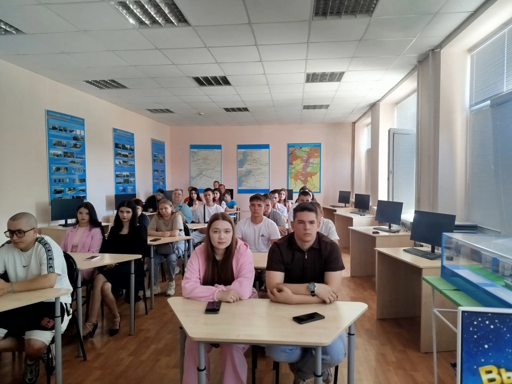 В ДОБРЫЙ ПУТЬ, ВЫПУСКНИКИ! Фото 7 В ДОБРЫЙ ПУТЬ, ВЫПУСКНИКИ! Фото 7