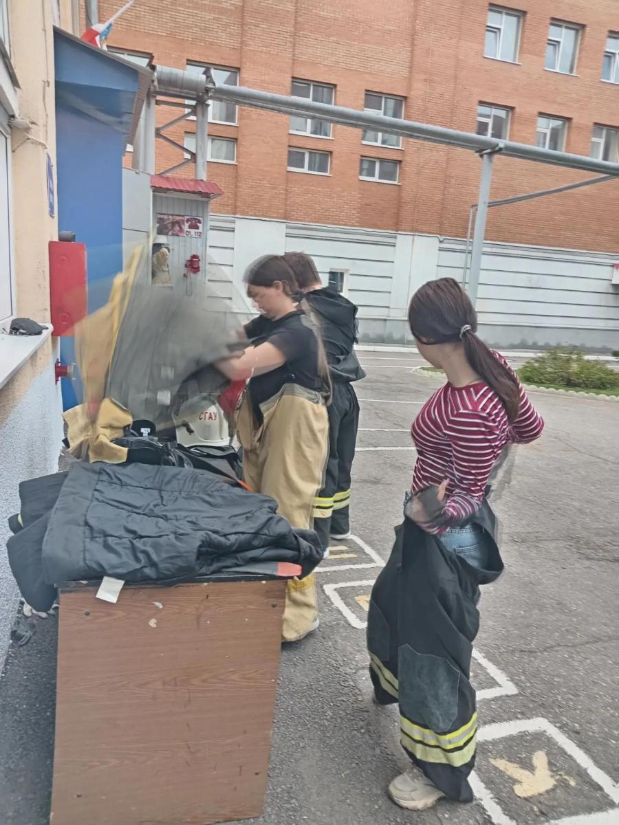 Учебная практика в Учебной пожарно-спасательной части ФГБОУ ВО Вавиловский университет Фото 4 Учебная практика в Учебной пожарно-спасательной части ФГБОУ ВО Вавиловский университет Фото 4