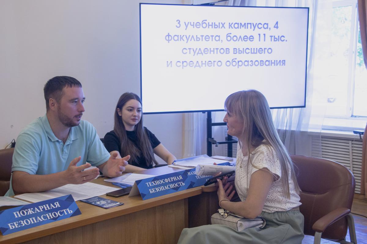 Свыше десяти тысяч абитуриентов выбрали Вавиловский университет для поступления Фото 3 Свыше десяти тысяч абитуриентов выбрали Вавиловский университет для поступления Фото 3