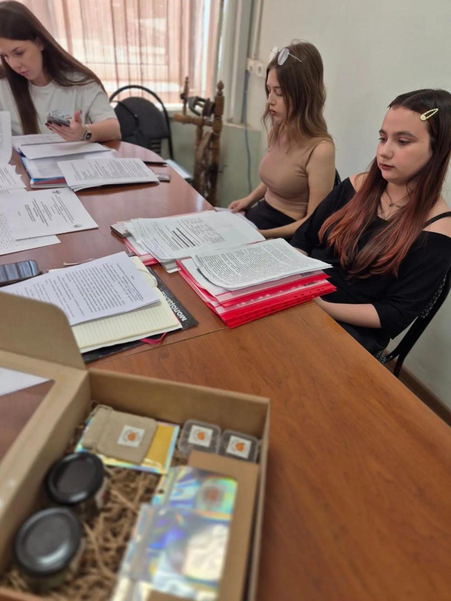 На кафедре бухгалтерского учёта и статистики прошла предзащита выпускных квалификационных работ Фото 1 На кафедре бухгалтерского учёта и статистики прошла предзащита выпускных квалификационных работ Фото 1