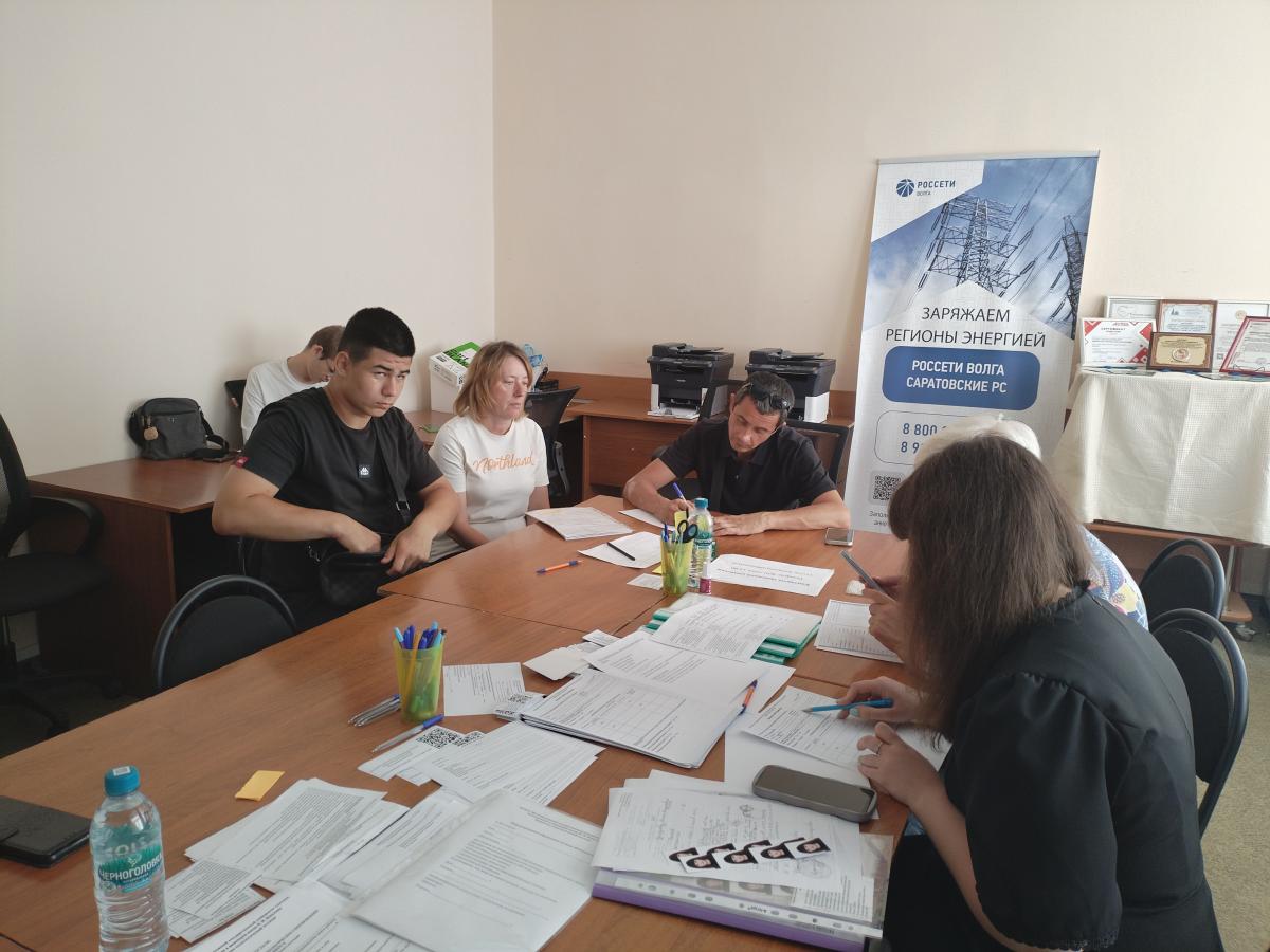 Твой старт в профессию будущего: Финансово-технологический колледж открывает двери для абитуриентов Фото 1