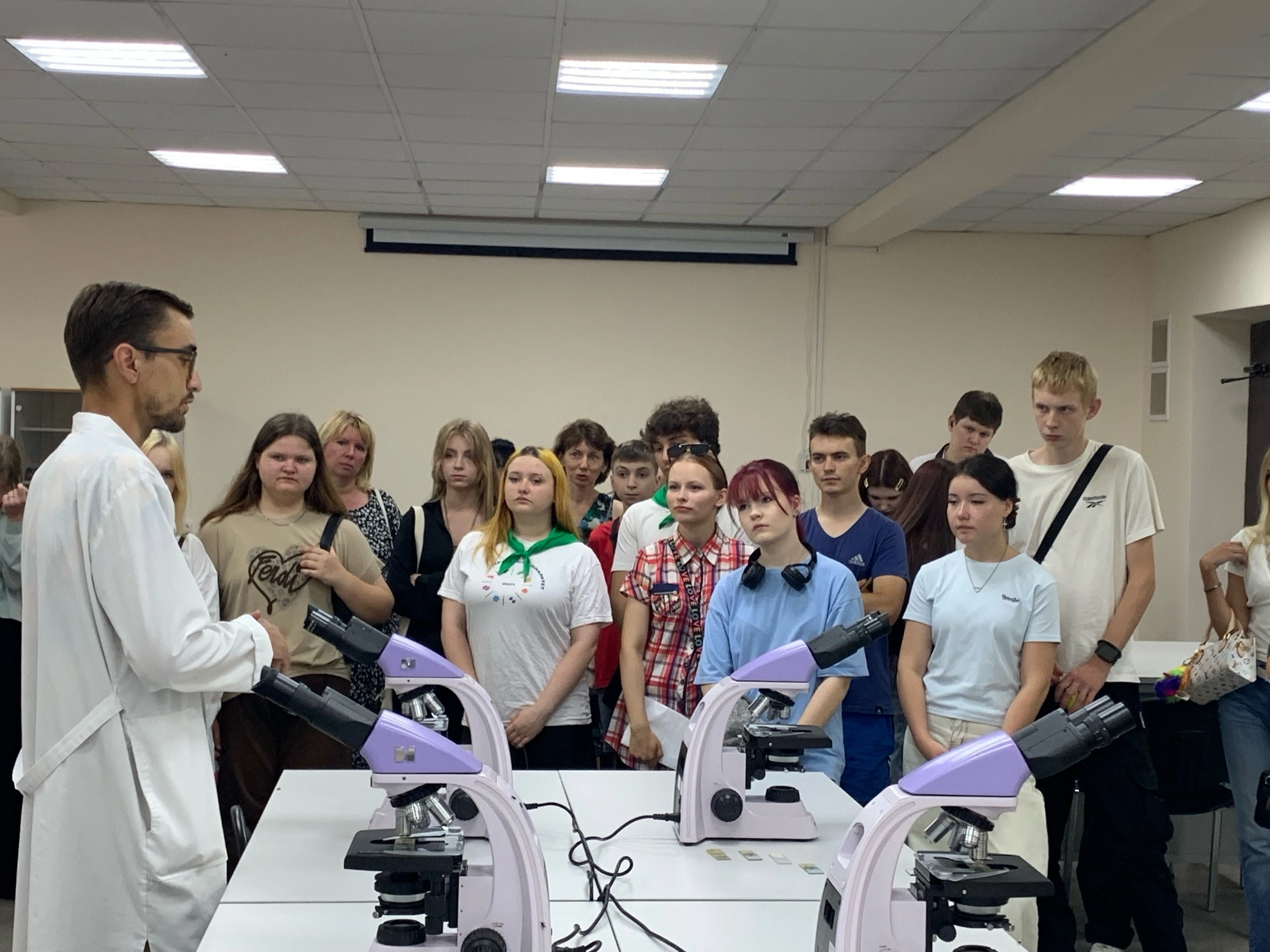 Экскурсия на площадке «Ветеринария» ФП «Профессионалитет»