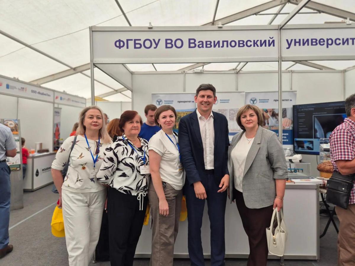 Посещение сельскохозяйственной выставки «Саратов-Агро. День поля»