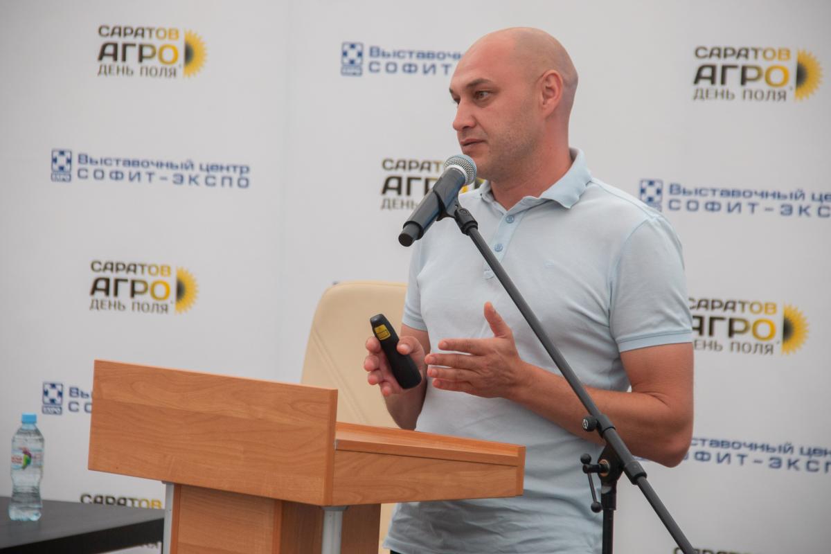 Вавиловский университет провел круглый стол на выставке «Саратов-Агро. День Поля. 2026» Фото 8 Вавиловский университет провел круглый стол на выставке «Саратов-Агро. День Поля. 2026» Фото 8
