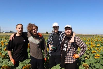 AgroWeed выехал в поле. Фертильная прополка пополнила датасет стартап-проекта.