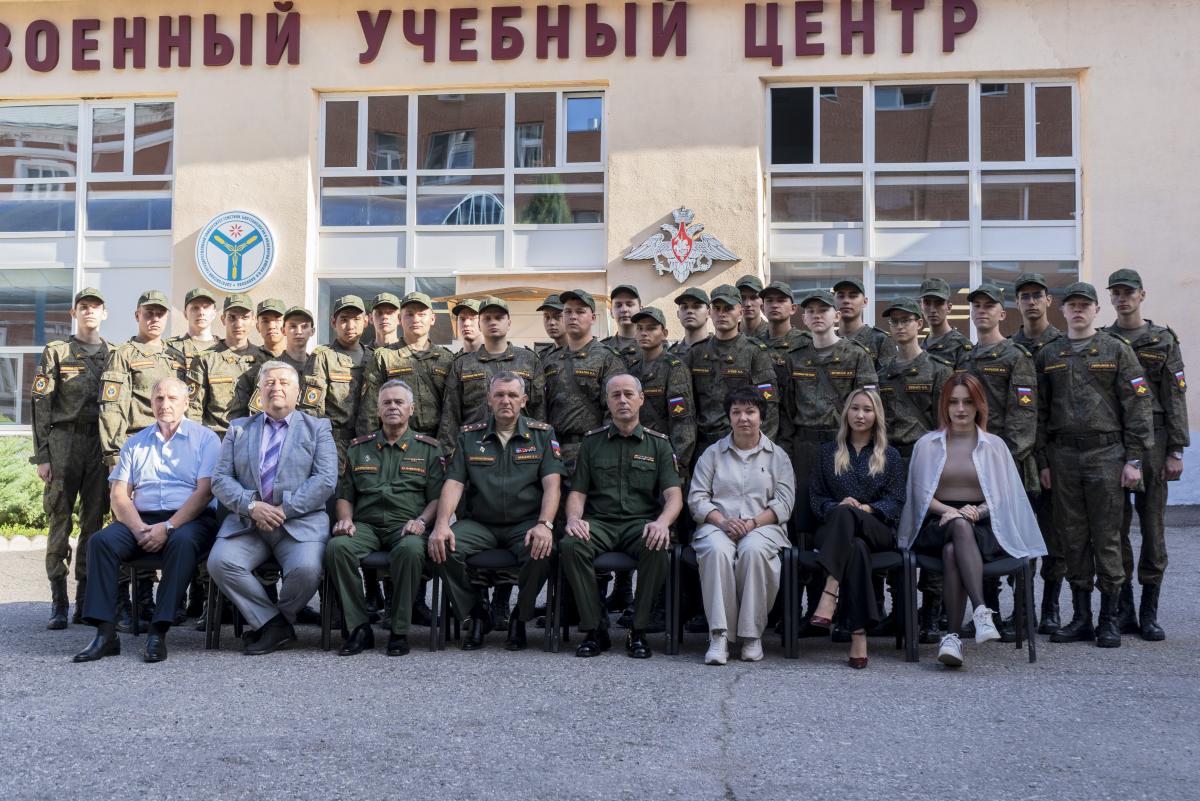 В военном учебном центре Вавиловского университета дан старт новому учебному году