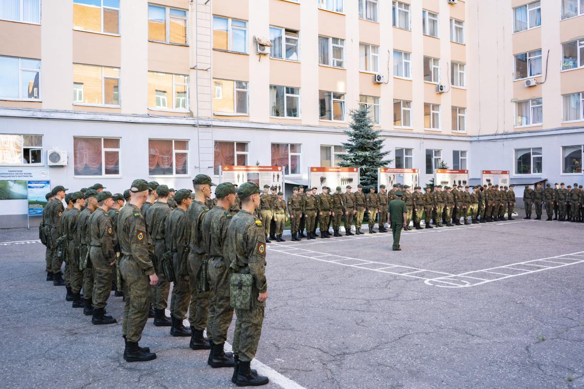 В военном учебном центре Вавиловского университета дан старт новому учебному году Фото 4 В военном учебном центре Вавиловского университета дан старт новому учебному году Фото 4