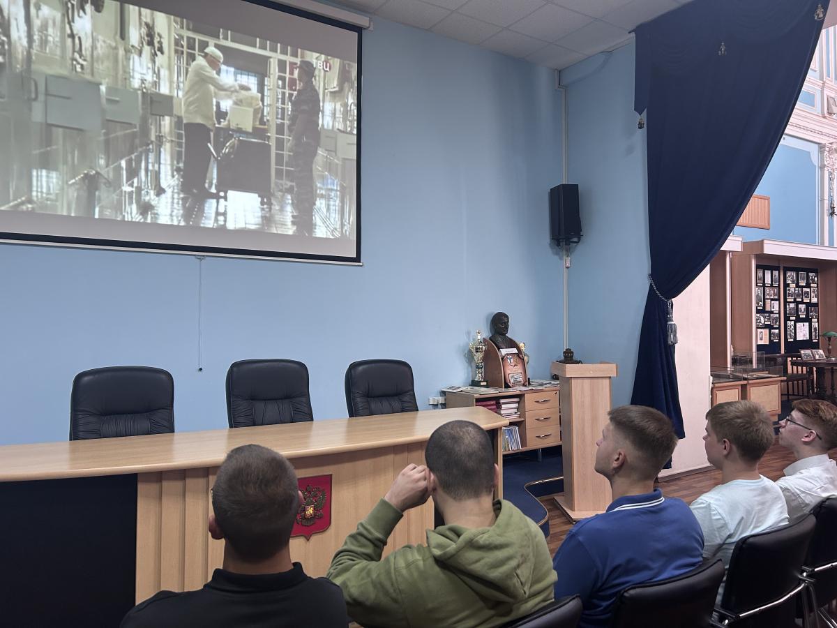 «Вечная память тебе, Беслан»: В Вавиловском университете почтили память жертв трагедии Фото 3 «Вечная память тебе, Беслан»: В Вавиловском университете почтили память жертв трагедии Фото 3