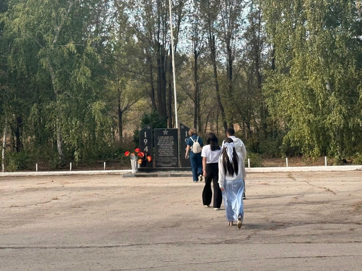 День знаний в техникуме: торжественная линейка открыла новый учебный год Фото 5 День знаний в техникуме: торжественная линейка открыла новый учебный год Фото 5