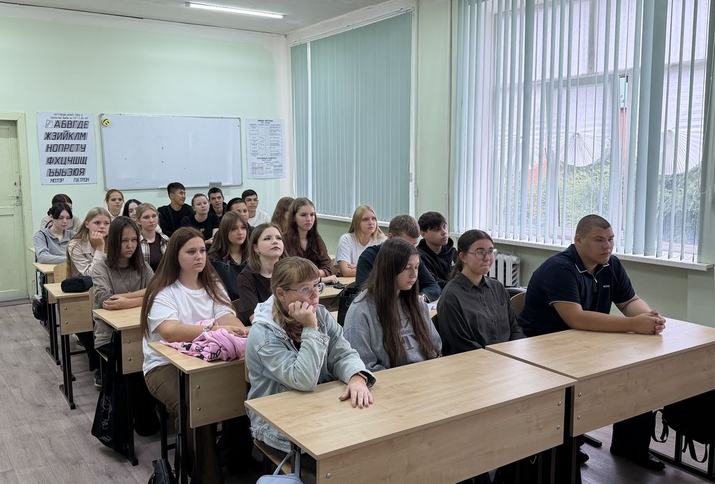 Труд — это не только работа, но и служение своей стране Фото 7 Труд — это не только работа, но и служение своей стране Фото 7