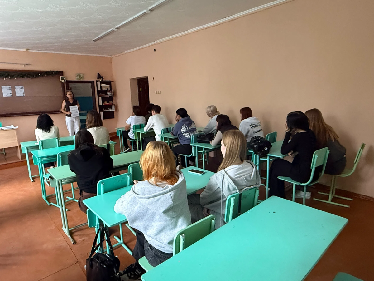 В группе ВТп-18201 прошел классный час на тему «Блокада. Подвиг и память. К 85-летию начала блокады Ленинграда»