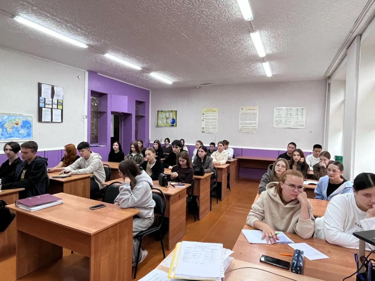 «Блокада. Подвиг и память»: урок мужества для студентов Марксовского филиала Фото 1 «Блокада. Подвиг и память»: урок мужества для студентов Марксовского филиала Фото 1