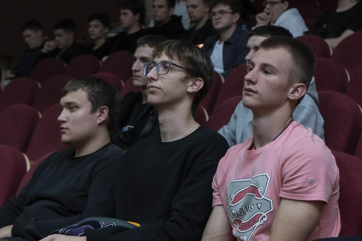 В Вавиловском университете прошло собрание со студентами по поступлению в ВУЦ Фото 2 В Вавиловском университете прошло собрание со студентами по поступлению в ВУЦ Фото 2