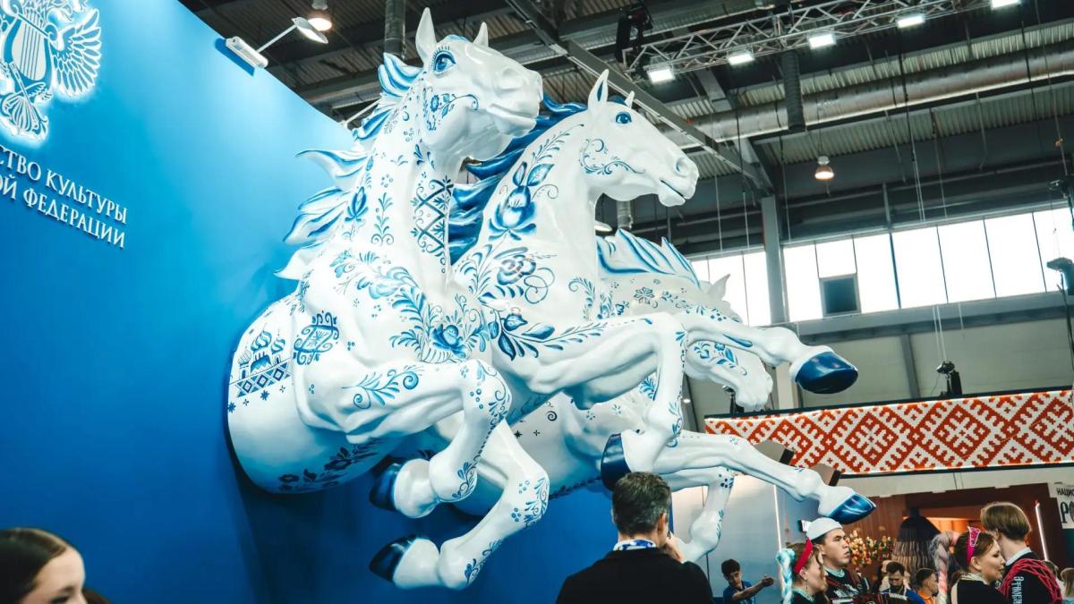 Студенты Вавиловского университета принимают участие в Международном фестивале молодёжи - 2026 Фото 8 Студенты Вавиловского университета принимают участие в Международном фестивале молодёжи - 2026 Фото 8