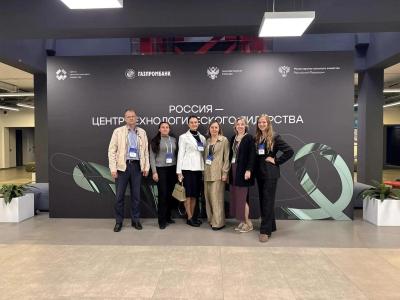 Вавиловский университет представил проект биоразлагаемой упаковки на федеральной площадке техлида
