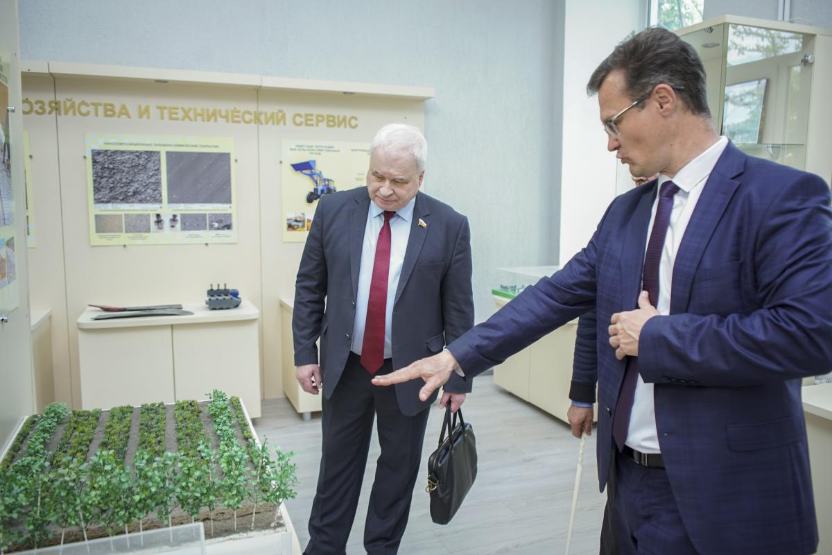 The university discusses preparations for the cross-years of cooperation between Russia and China in the field of education Фото 5 The university discusses preparations for the cross-years of cooperation between Russia and China in the field of education Фото 5