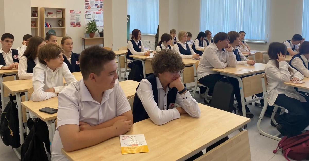В саратовских школах продолжаются занятия по программе «Вавиловские классы» Фото 7 В саратовских школах продолжаются занятия по программе «Вавиловские классы» Фото 7