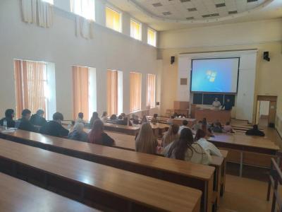 Вавиловцы прошли опрос на тему истории и мероприятий исторической направленности