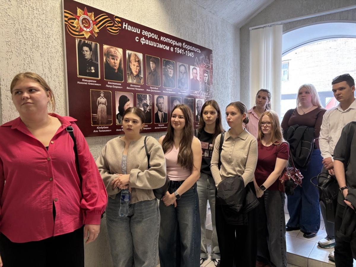 Как не оказаться «крайним»: будущие специалисты по безопасности побывали в трудовой инспекции Фото 4 Как не оказаться «крайним»: будущие специалисты по безопасности побывали в трудовой инспекции Фото 4
