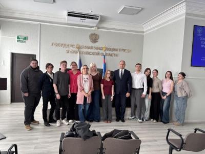 Как не оказаться «крайним»: будущие специалисты по безопасности побывали в трудовой инспекции