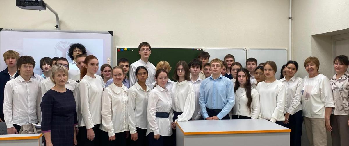 Продолжается реализация программы «Вавиловские классы» в школах Саратова Фото 2 Продолжается реализация программы «Вавиловские классы» в школах Саратова Фото 2