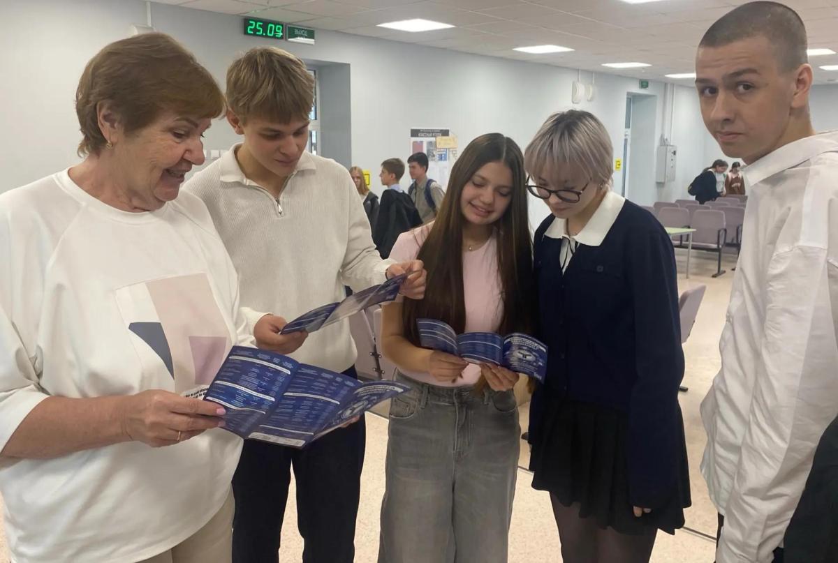Продолжается реализация программы «Вавиловские классы» в школах Саратова Фото 5 Продолжается реализация программы «Вавиловские классы» в школах Саратова Фото 5