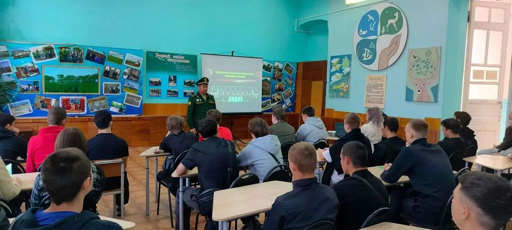 Встреча с представителями Саратовского высшего артиллерийского командного училища