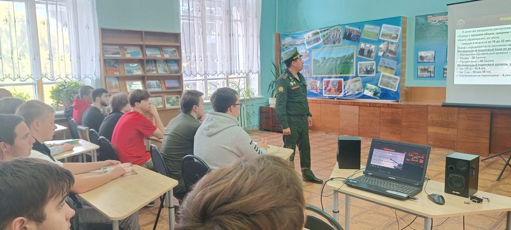 Встреча с представителями Саратовского высшего артиллерийского командного училища Фото 3