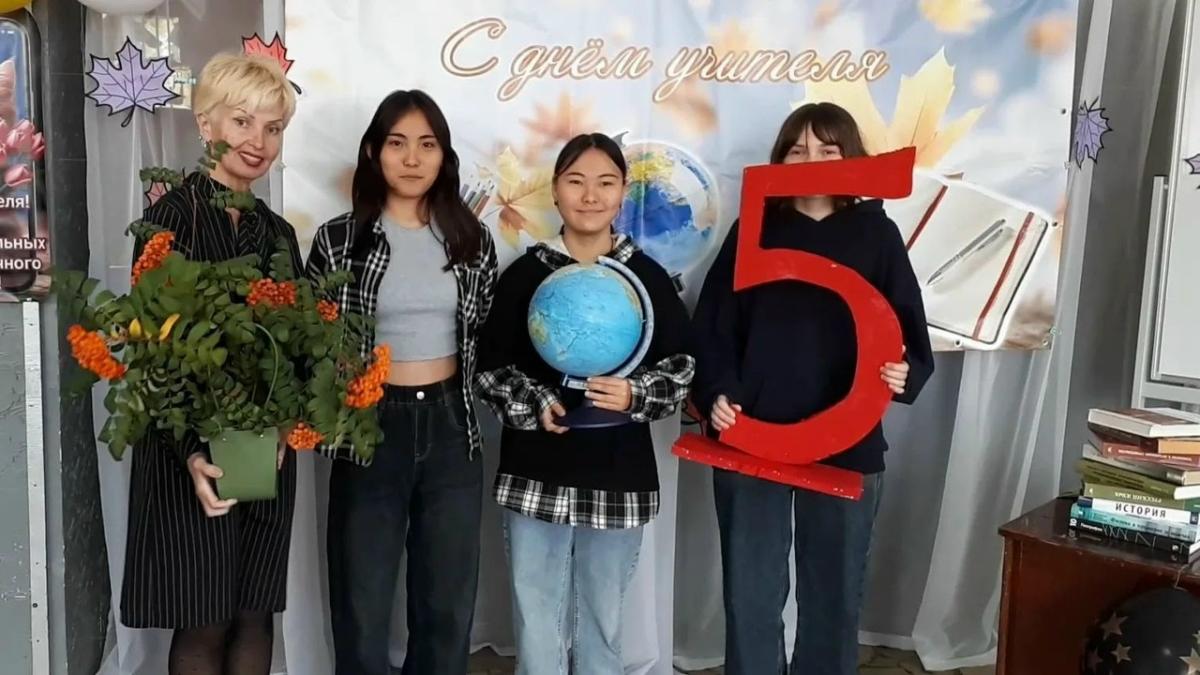 В техникуме прошёл День дублёра — студенты попробовали себя в роли преподавателей Фото 2 В техникуме прошёл День дублёра — студенты попробовали себя в роли преподавателей Фото 2