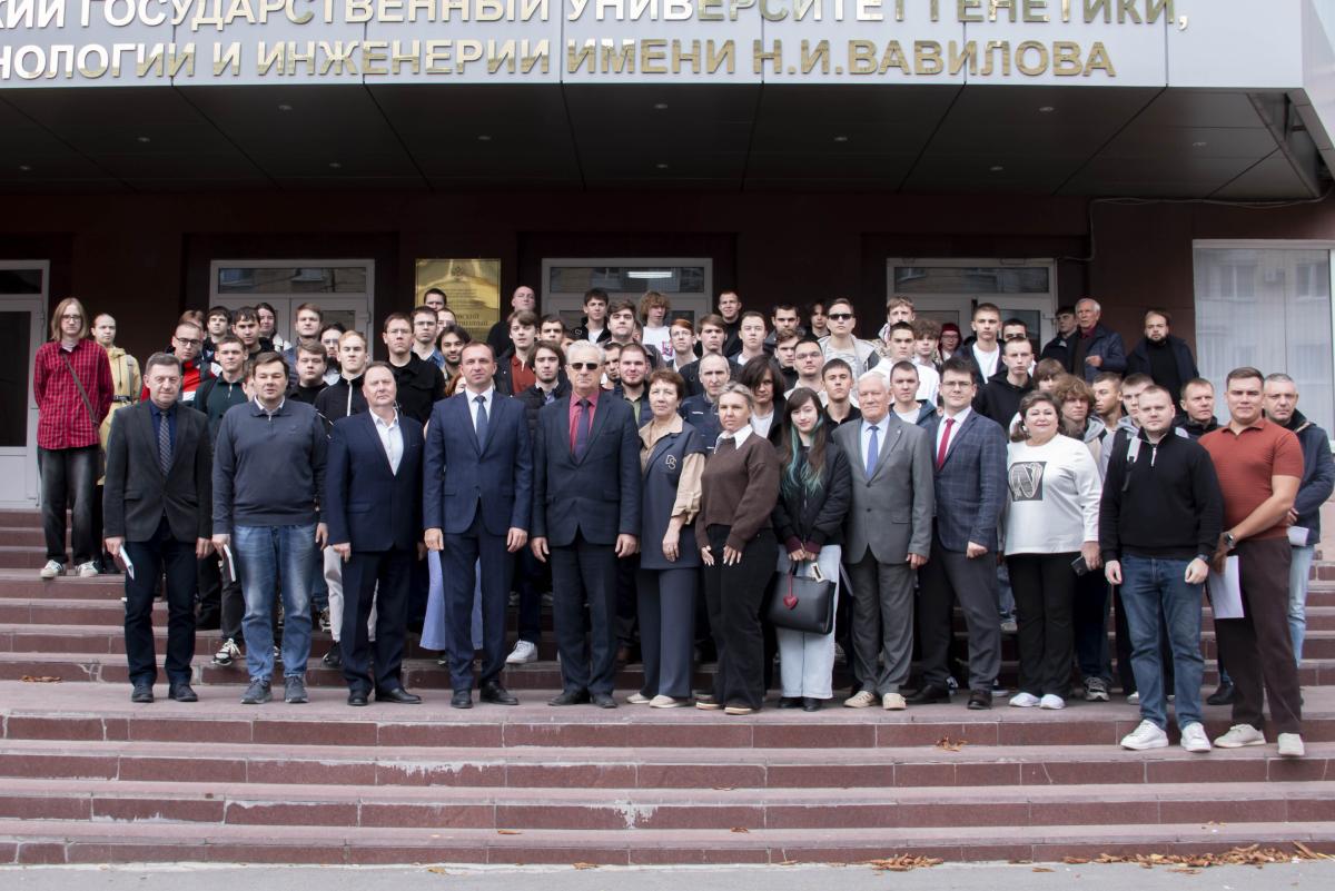В Вавиловском университете обсудили вопросы инновационного технического обеспечения АПК Фото 12 В Вавиловском университете обсудили вопросы инновационного технического обеспечения АПК Фото 12