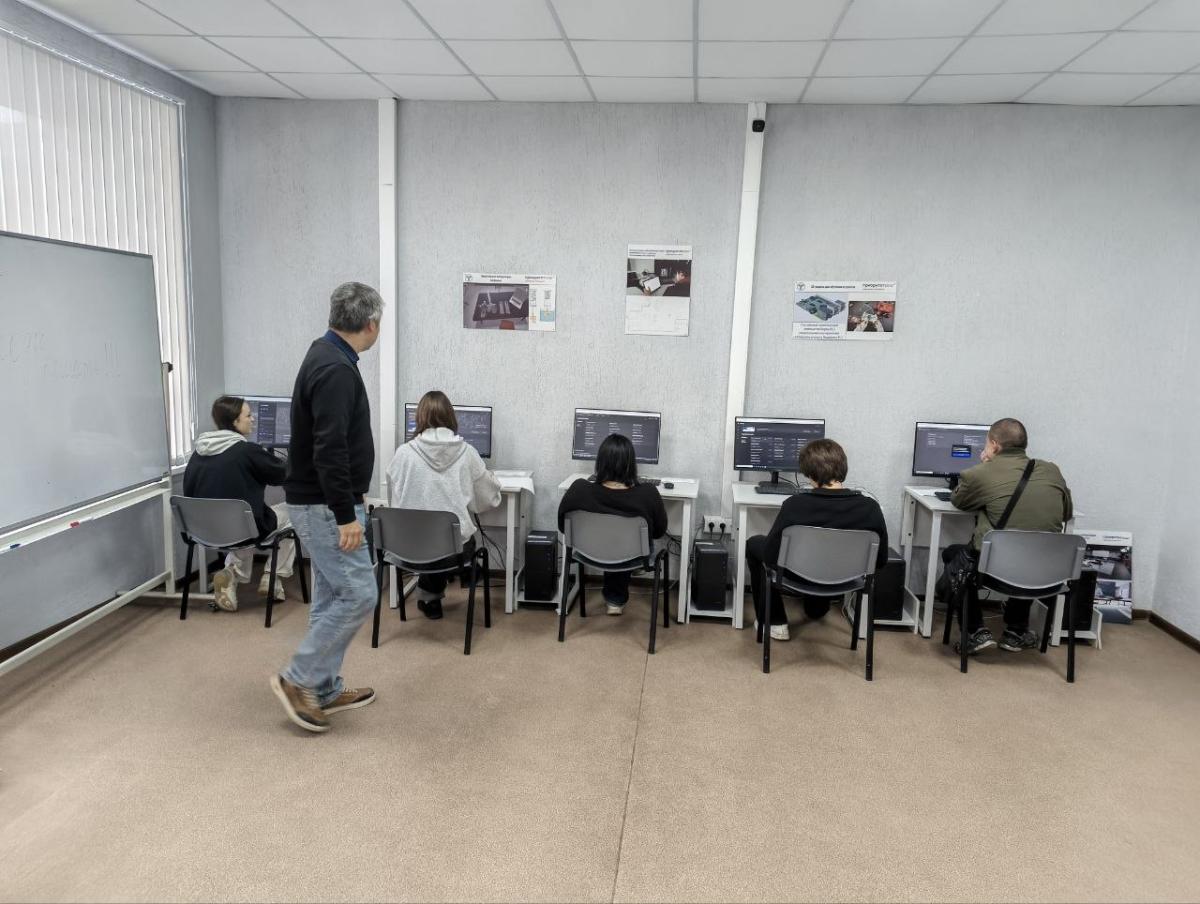 Школьники присоединились к всероссийской физико-технической контрольной «Выходи решать!» на площадке Вавиловского университета Фото 6 Школьники присоединились к всероссийской физико-технической контрольной «Выходи решать!» на площадке Вавиловского университета Фото 6