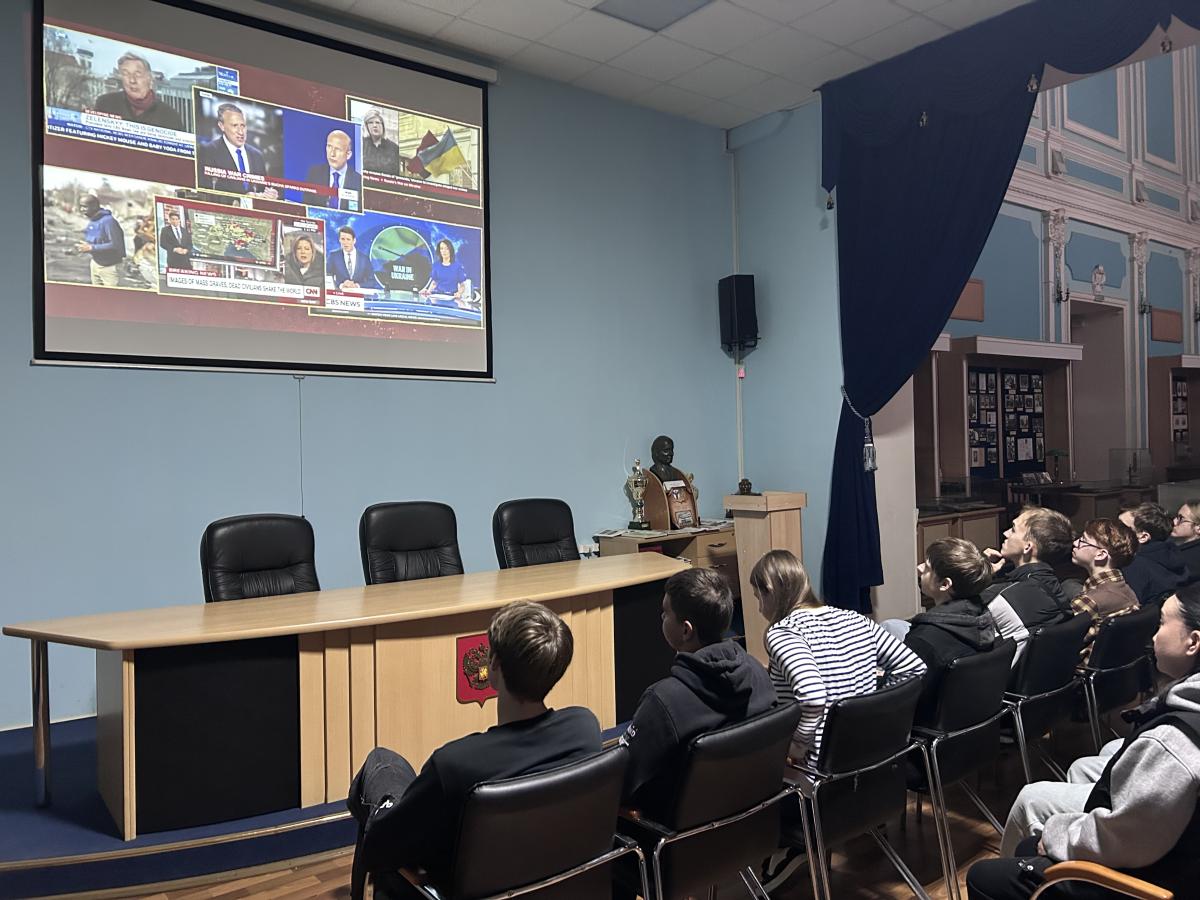 Состоялся открытый диалог «Память, факты, образы: разговор о том, как формируется взгляд на события» Фото 1 Состоялся открытый диалог «Память, факты, образы: разговор о том, как формируется взгляд на события» Фото 1