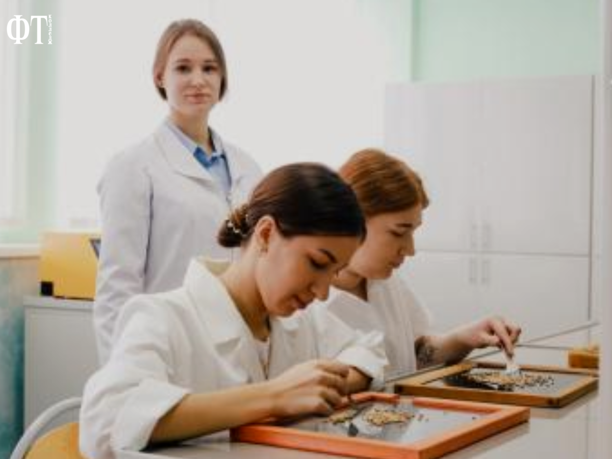 ЕДИНЫЙ ДЕНЬ ОТКРЫТЫХ ДВЕРЕЙ В ФИНАНСОВО ТЕХНОЛОГИЧЕСКОМ КОЛЛЕДЖЕ Фото 2 ЕДИНЫЙ ДЕНЬ ОТКРЫТЫХ ДВЕРЕЙ В ФИНАНСОВО ТЕХНОЛОГИЧЕСКОМ КОЛЛЕДЖЕ Фото 2