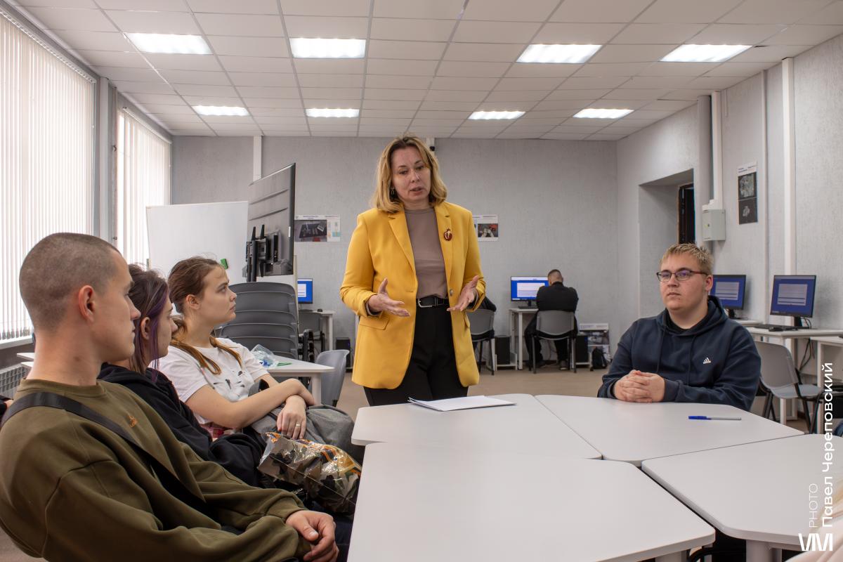 В Вавиловском университете прошла встреча психолога со студентами - детьми участников СВО Фото 2 В Вавиловском университете прошла встреча психолога со студентами - детьми участников СВО Фото 2
