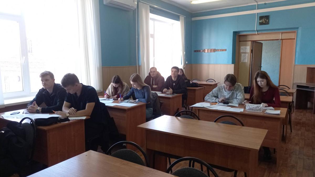 На кафедре «Гидромелиорация, природообустройство и строительство в АПК» проведена профилактическая беседа по вопросу посещаемости учебных занятий Фото 2