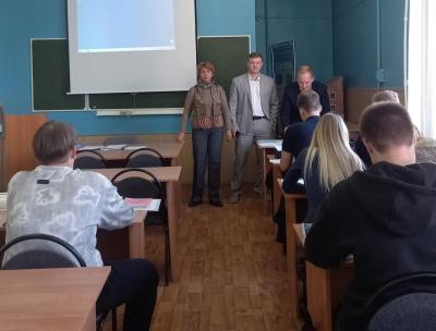 На кафедре «Гидромелиорация, природообустройство и строительство в АПК» проведена профилактическая беседа по вопросу посещаемости учебных занятий