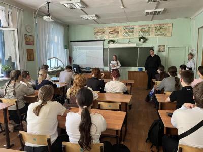 Преподаватели Института биотехнологии провели профориентационную встречу в МОУ «СОШ №103» г. Саратова