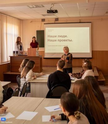 Практико-ориентированный подход: студенты Института биотехнологии обсудили карьерные перспективы с  представителями холдинга «Новрузов Групп»