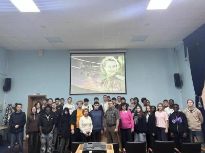 Тематический вечер «Мужество и нежность. Подвиг женских авиаполков в годы Великой Отечественной войны»