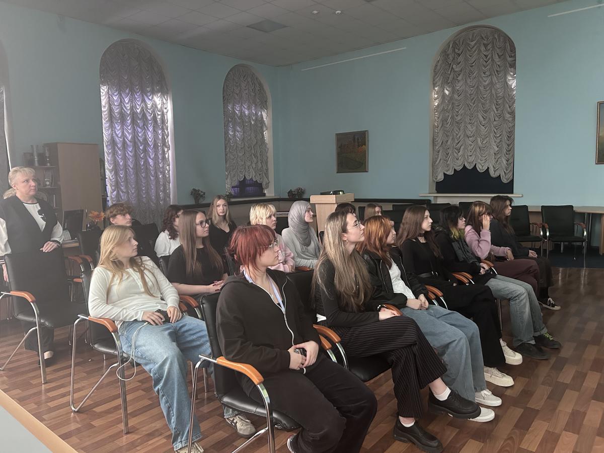 Профориентация в действии: студенты СКИП познакомились с наследием Н. И. Вавилова и историей Вавиловского университета Фото 5 Профориентация в действии: студенты СКИП познакомились с наследием Н. И. Вавилова и историей Вавиловского университета Фото 5