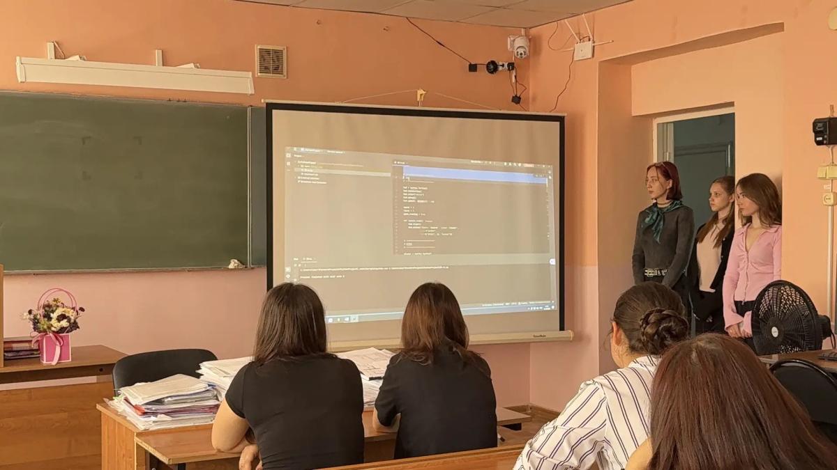 Единый день открытых дверей: школьники познакомились с профессиями будущего. Фото 6 Единый день открытых дверей: школьники познакомились с профессиями будущего. Фото 6