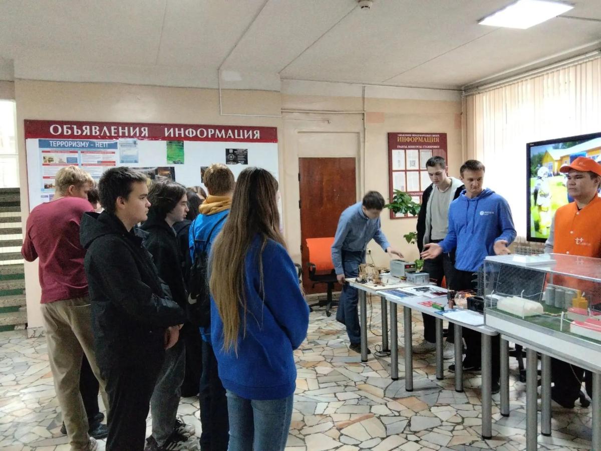 Кафедра «Электрооборудование, энергоснабжение и роботизация» приняла участие в Дне открытых дверей Фото 6 Кафедра «Электрооборудование, энергоснабжение и роботизация» приняла участие в Дне открытых дверей Фото 6