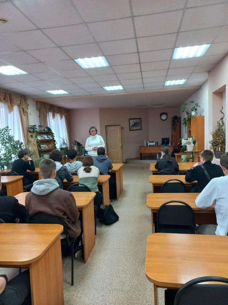 «От читательского билета до ЭБС: экскурсия по библиотеке» Фото 1 «От читательского билета до ЭБС: экскурсия по библиотеке» Фото 1