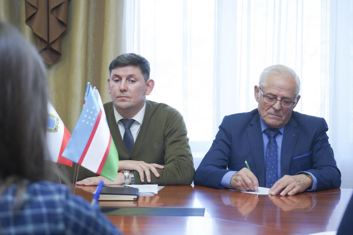 В Вавиловском университете состоялось ВКС с ведущими НИИ Республики Узбекистан Фото 4 В Вавиловском университете состоялось ВКС с ведущими НИИ Республики Узбекистан Фото 4