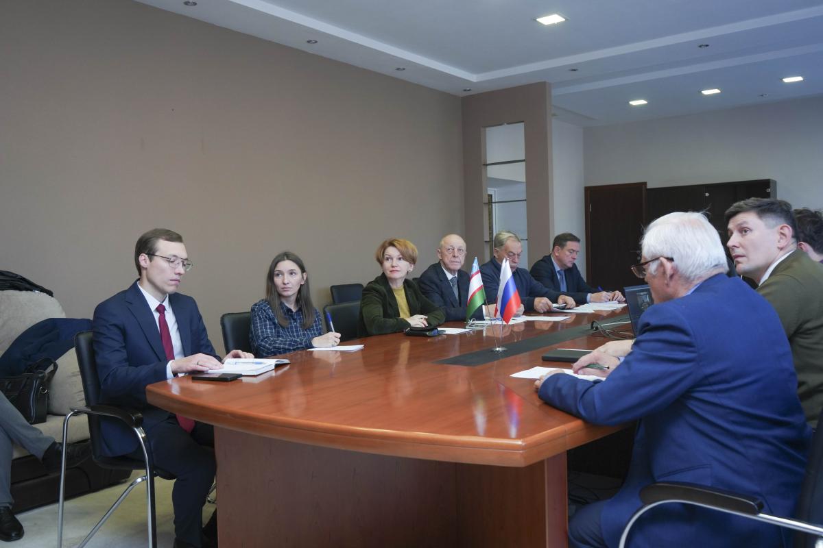 В Вавиловском университете состоялось ВКС с ведущими НИИ Республики Узбекистан Фото 6 В Вавиловском университете состоялось ВКС с ведущими НИИ Республики Узбекистан Фото 6