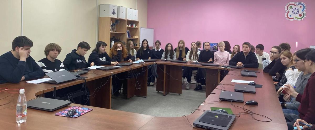 В Петровске прошли плановые занятия для участников «Вавиловских агроклассов» Фото 3 В Петровске прошли плановые занятия для участников «Вавиловских агроклассов» Фото 3