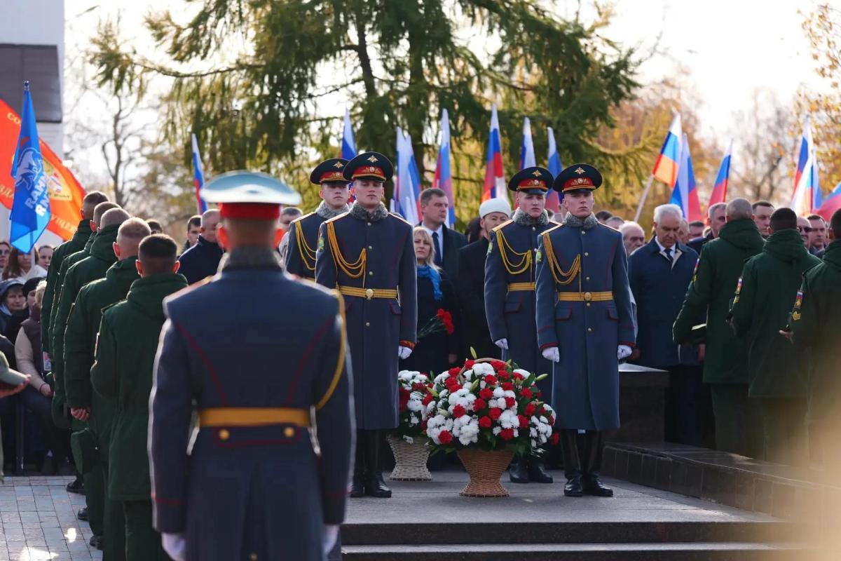 Студенты и сотрудники приняли участие в памятных мероприятиях, посвящённых Дню белых журавлей Фото 2 Студенты и сотрудники приняли участие в памятных мероприятиях, посвящённых Дню белых журавлей Фото 2